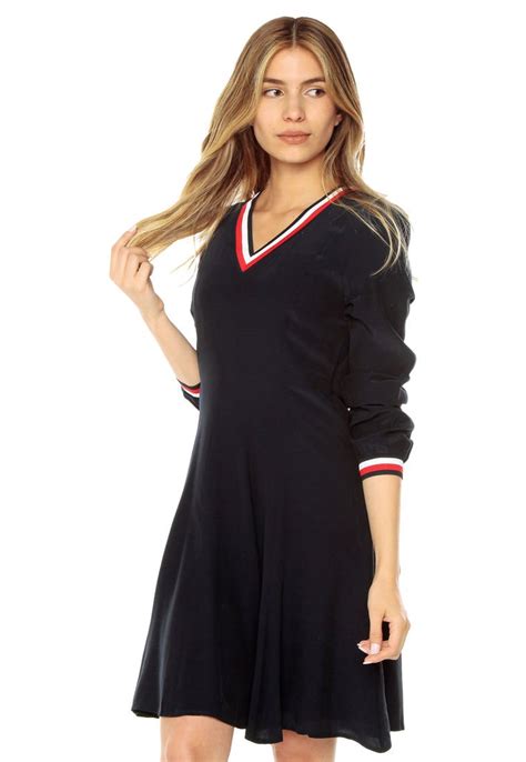 vestido deportivo tommy